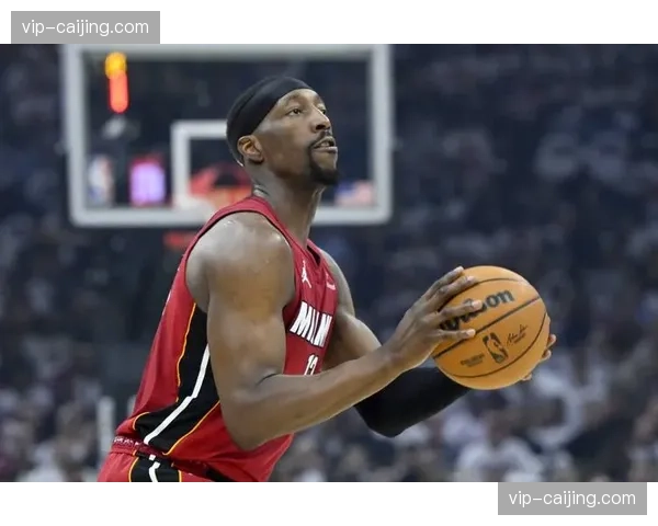 热火40胜36负东部第九 阿德巴约希罗组合关键时刻得分能力稳定 热火40胜36负东部第九 阿德巴约希罗组合关键时刻得分能力稳定